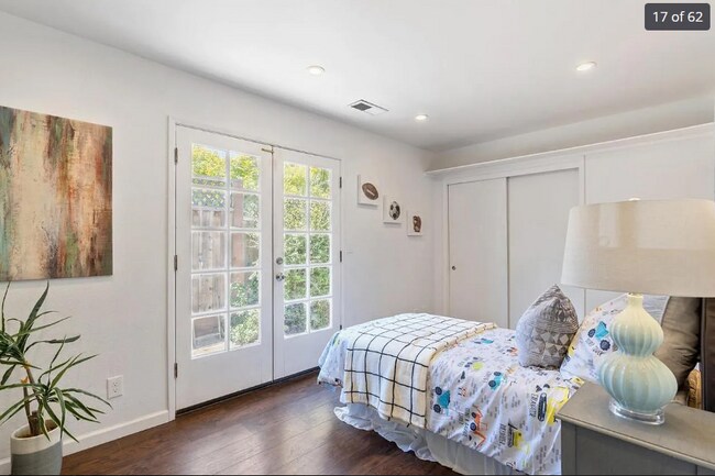 Building Photo - 16515 Marchmont Dr