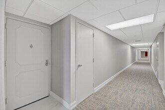 Building Photo - 4750 S Ocean Blvd