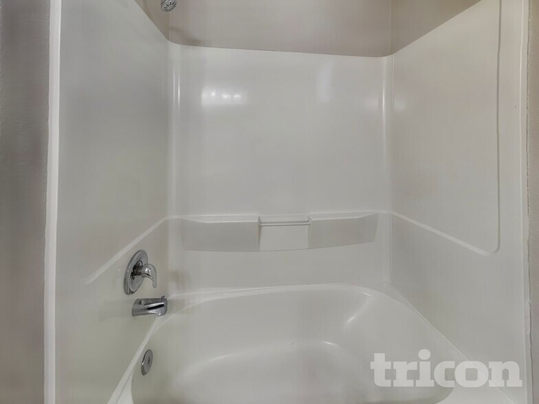 Building Photo - 6720 Oasis Canyon Rd NW