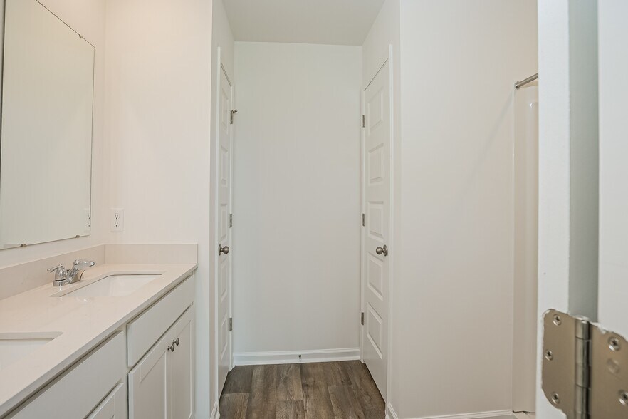 Building Photo - 35 Striker Rd