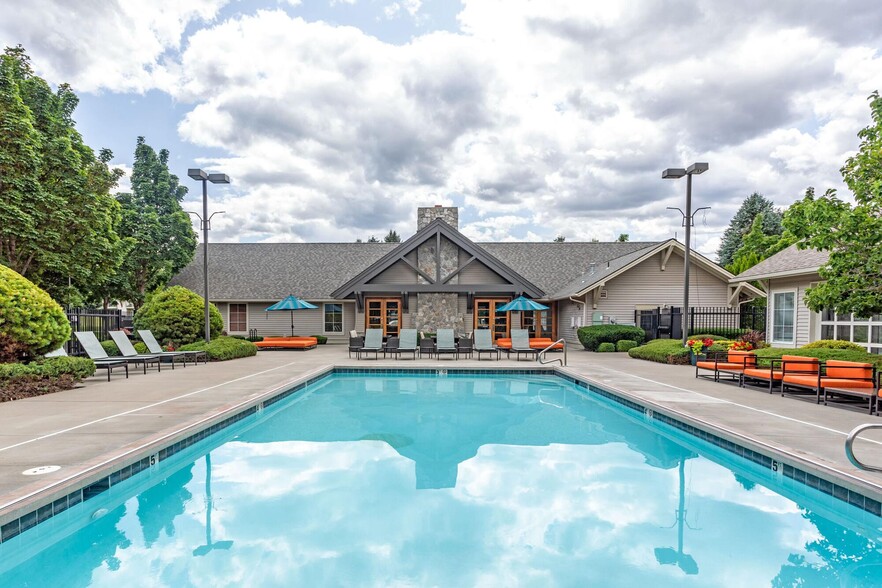 Primary Photo - Big Trout Lodge
