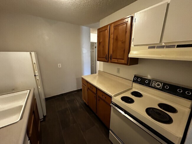 Building Photo - 1275 Wolff St