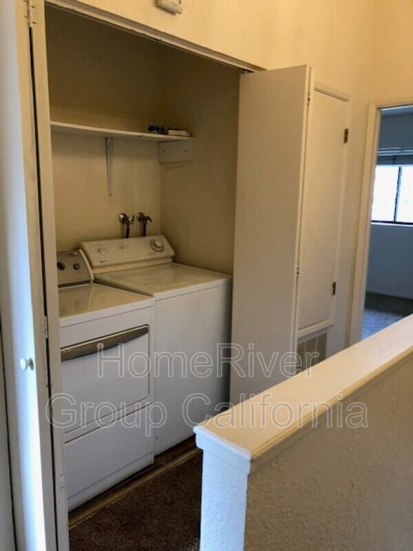 Building Photo - 3061 Garden Cir