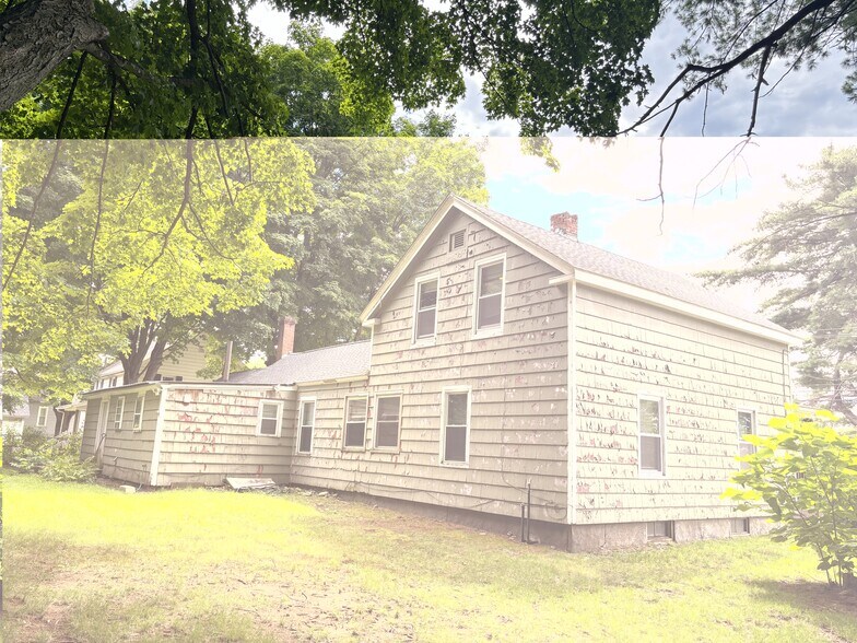Building Photo - 69 Meadow St