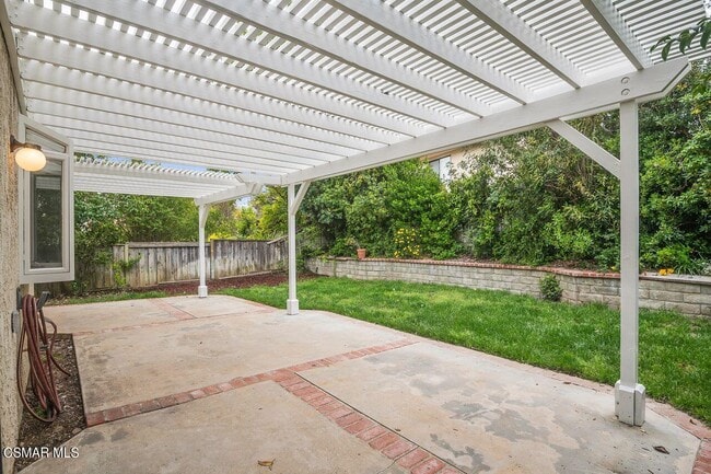 Building Photo - 4139 Lost Springs Dr