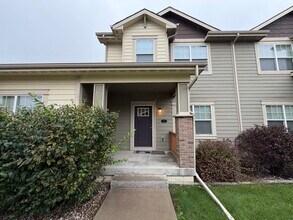 Building Photo - 1411 SW Campus Ln