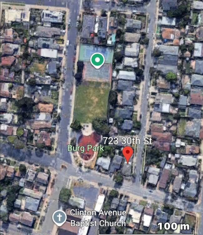 Building Photo - 723 S 30th St