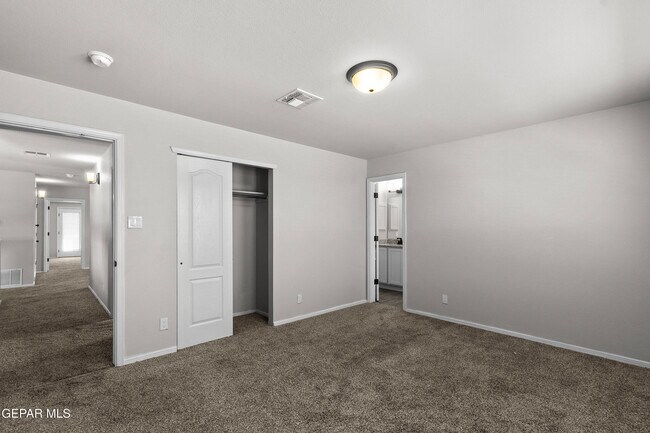 Building Photo - 12352 Stansbury Dr