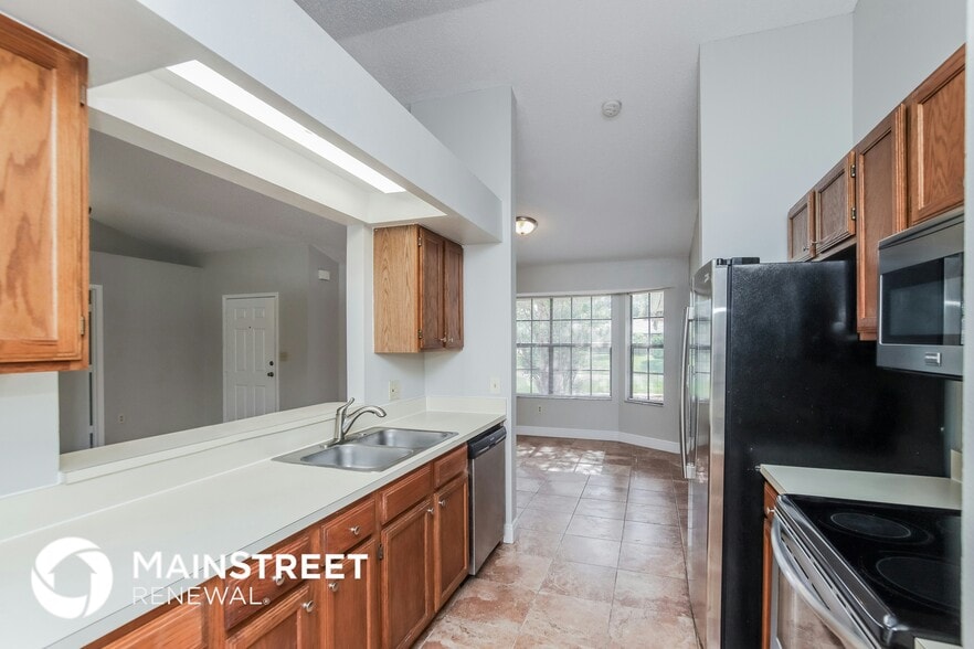 Building Photo - 707 Isar Ave NW