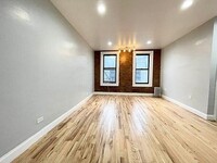 Building Photo - 1 bedroom in BRONX NY 10456