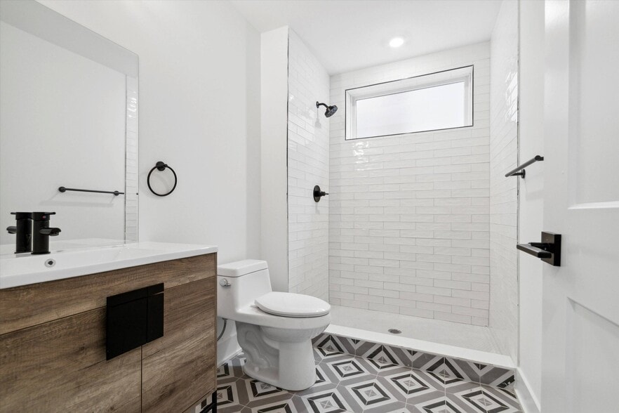 Building Photo - 1834 N 18th St