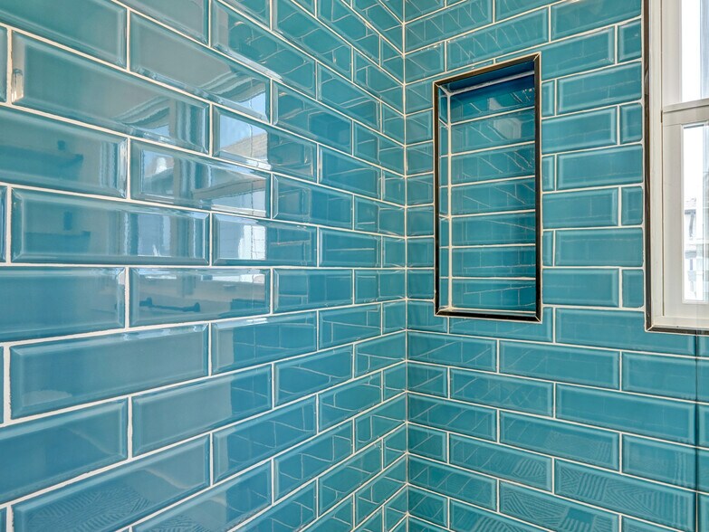 Building Photo - 1075 43rd St