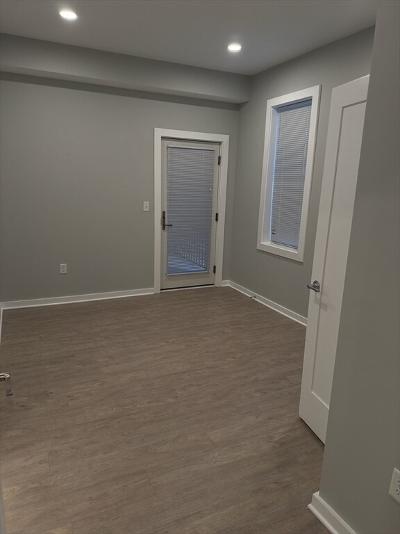 Building Photo - 14 Ward St