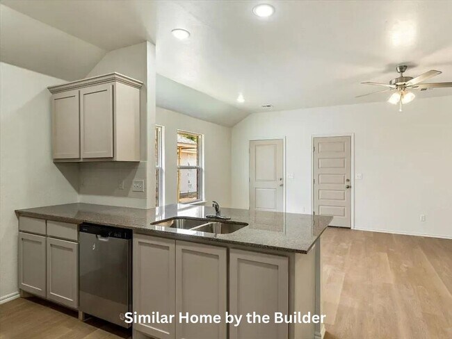 Building Photo - Brand-New Modern 2 Bed Home – Prime Location!
