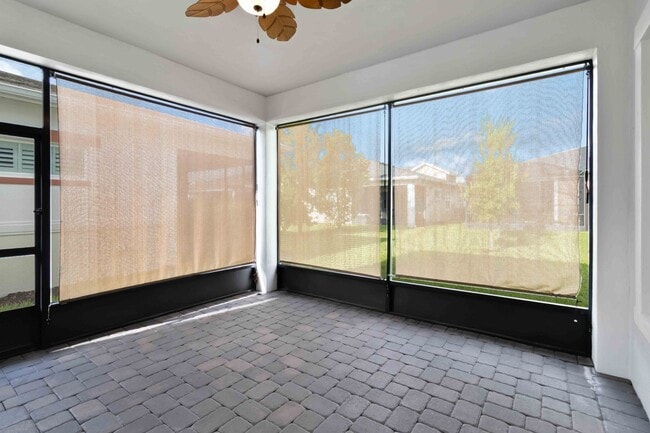 Building Photo - Beautifully Maintained Home in Sought-After Del Webb Twin Lakes