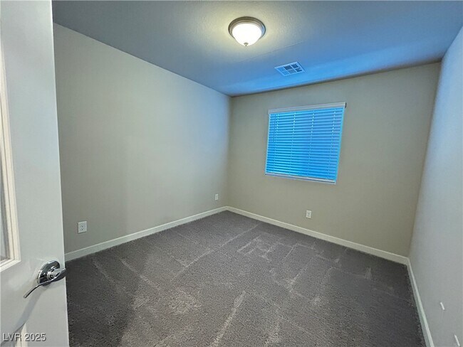 Building Photo - 10228 Crimson Mdw Ave