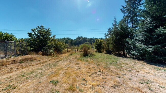 Building Photo - May Valley Road business opportunity available - 2 bedroom 1 bath home with carport & office and ...