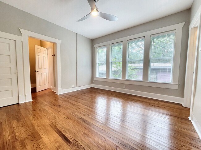 Building Photo - 5501 Downs Dr