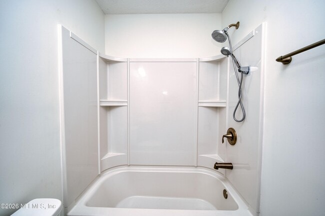 Building Photo - 7019 Coldwater Dr