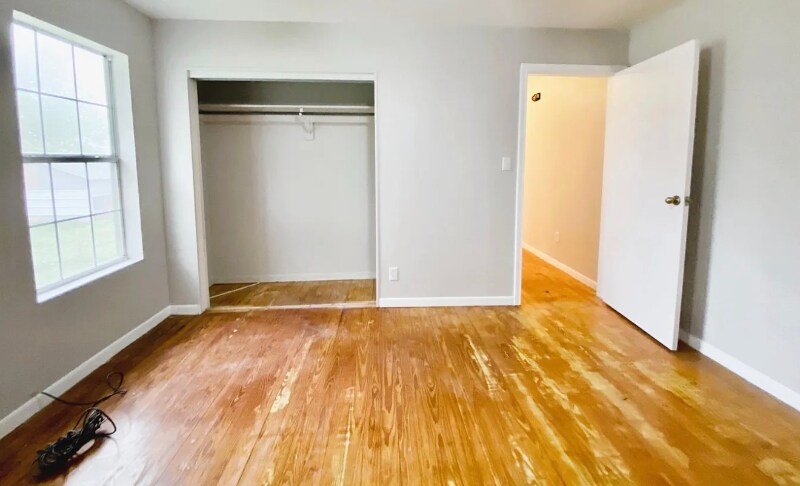 Building Photo - 143 Jasmine Ln