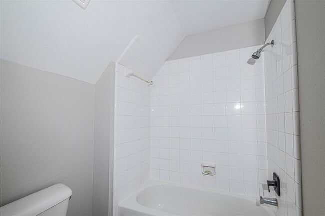Building Photo - 5134 Cotter Ln