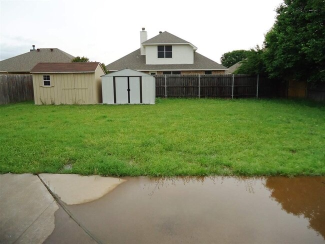 Building Photo - 6018 Van Dorn Dr