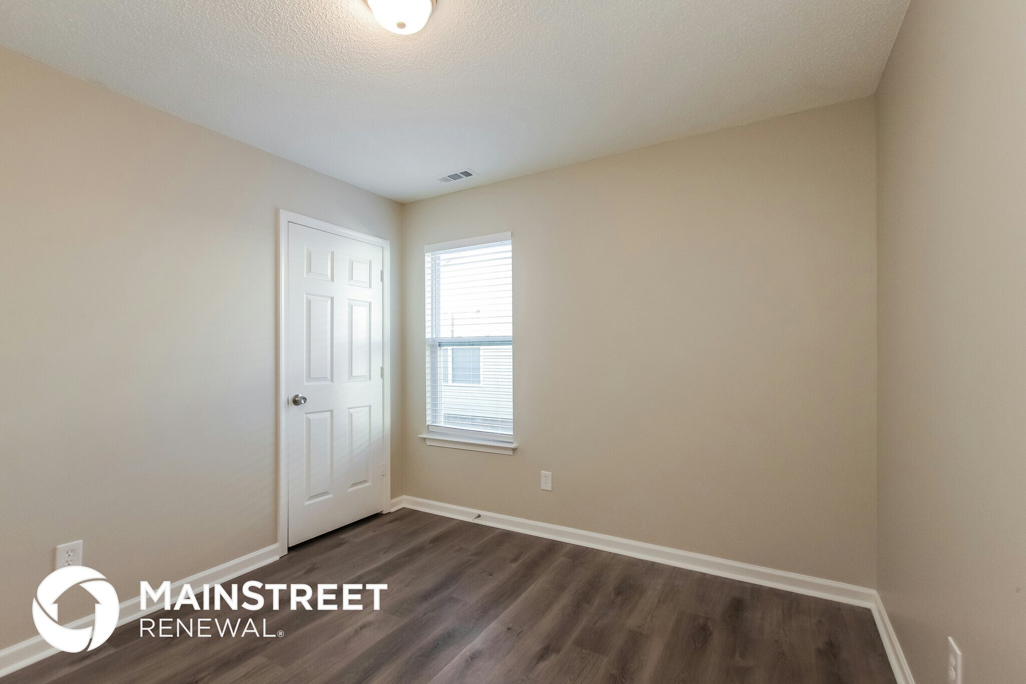 Building Photo - 6005 Brick Landing Dr