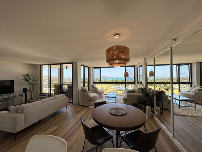 Building Photo - Stunning Panoramic Ocean Views! Fully furnished, fully renovated, 2 bedroom, 2 bathroom unit at W...