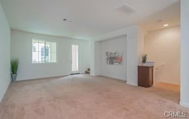 Building Photo - 831 Sunburst Wy