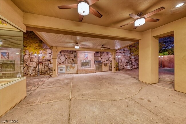 Building Photo - 905 Rhyolite Terrace