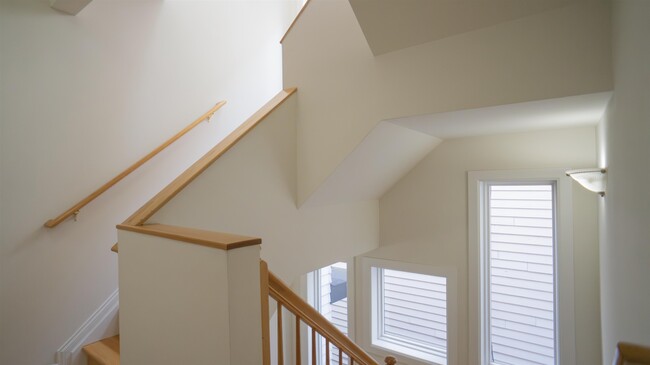 Building Photo - 31 Hackensack Plank Rd