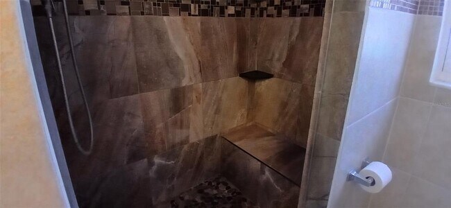 Building Photo - 4397 Harbor Hills Dr