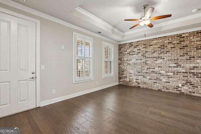 Building Photo - 355 Cricket Ln