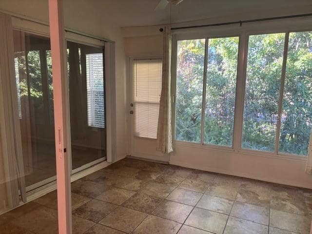 Building Photo - 4234 Chesterfield Cir