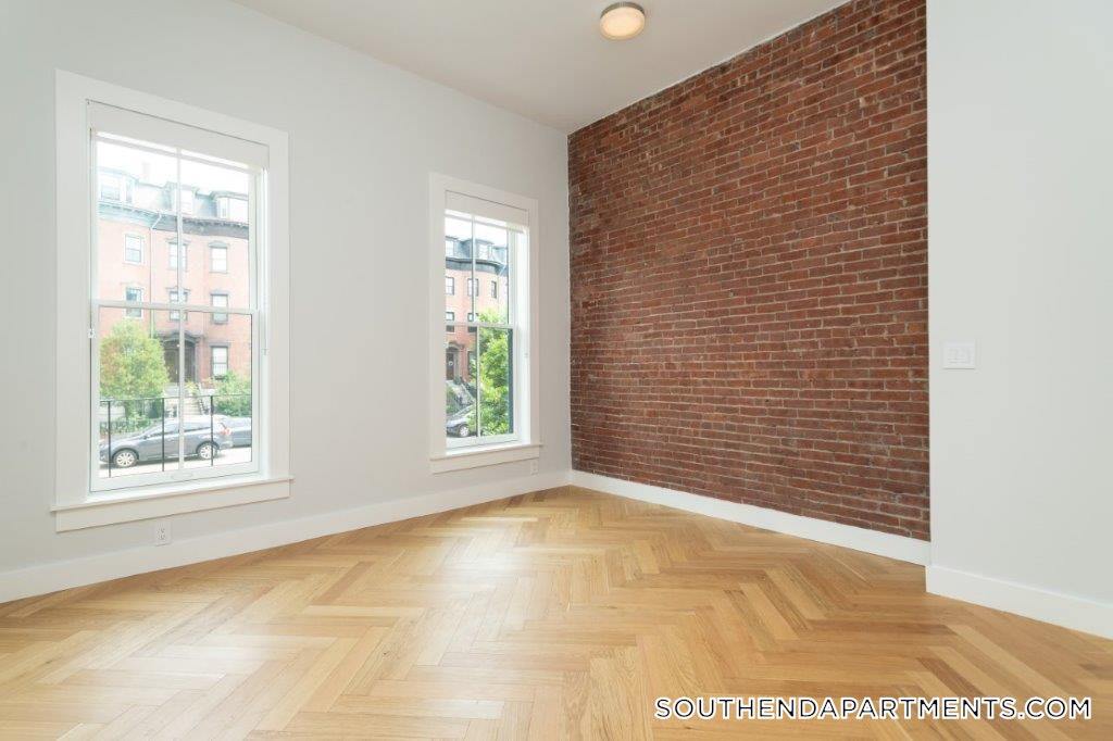 Building Photo - 461 Massachusetts Ave