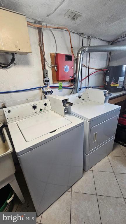 Building Photo - 529 McKinley St