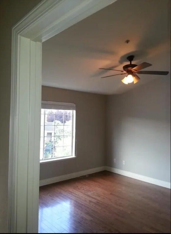 Master Suite - THIS IS FOR RENT - 7106 Pelican St