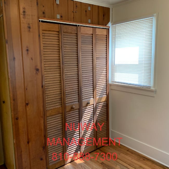 Building Photo - $1,100.00 - 2 Bed / 1 Bath House in Burton with a Spacious Loft Area