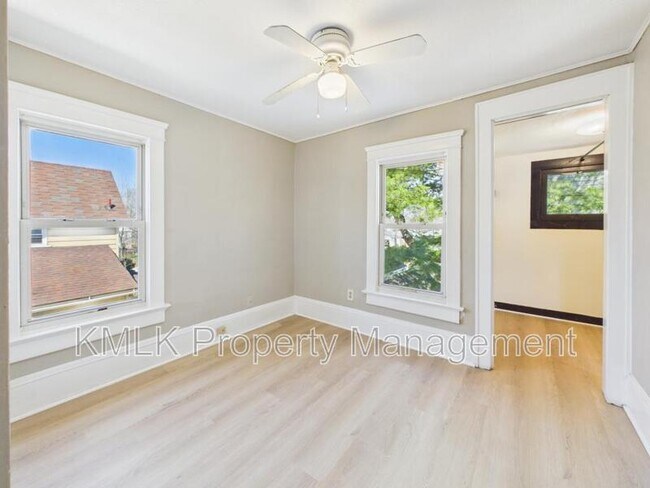 Building Photo - 773 Montana Ave