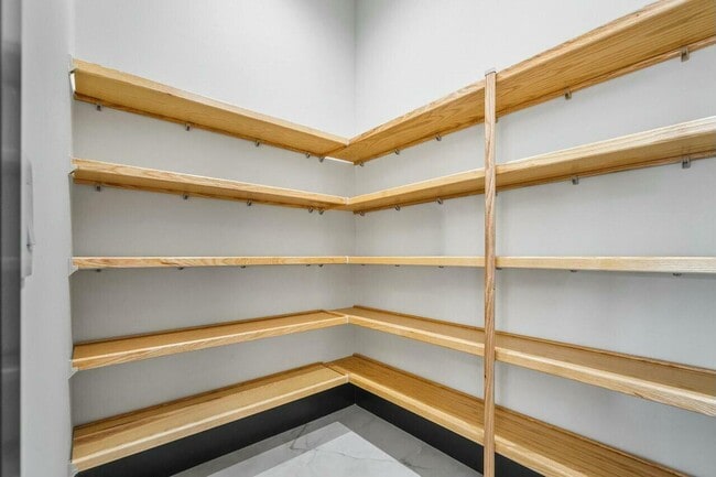 Building Photo - 13480 US-1