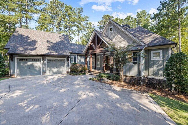 Building Photo - 1020 Bridle Bit Ln