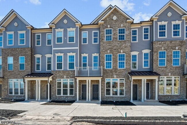 Building Photo - 1038 Station Rd