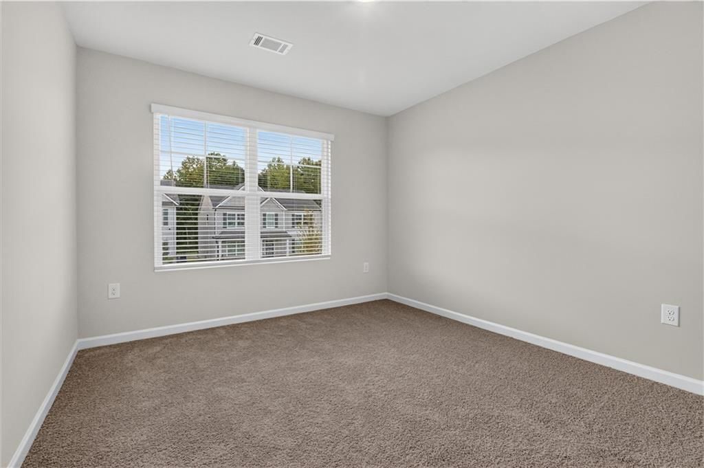 Building Photo - 129 King Vlg