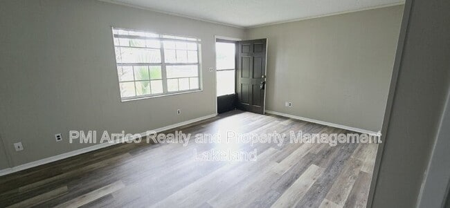 Building Photo - 1207 Buddwood Rd