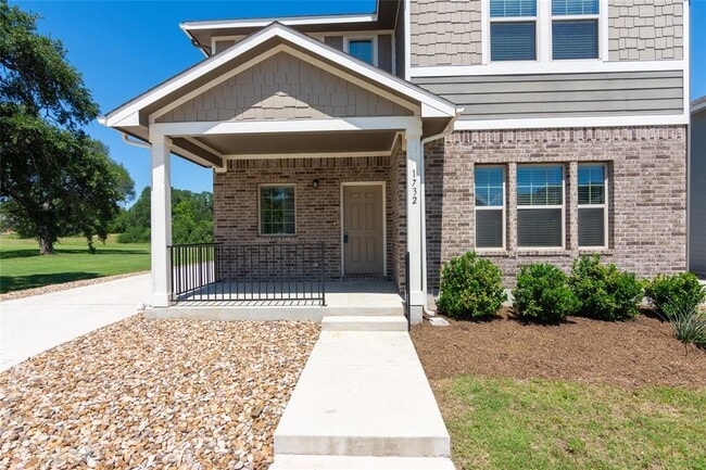 Building Photo - 1732 Lakota Ln