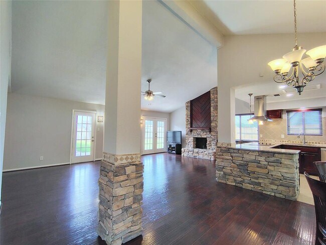 Building Photo - 2546 Long Reach Dr