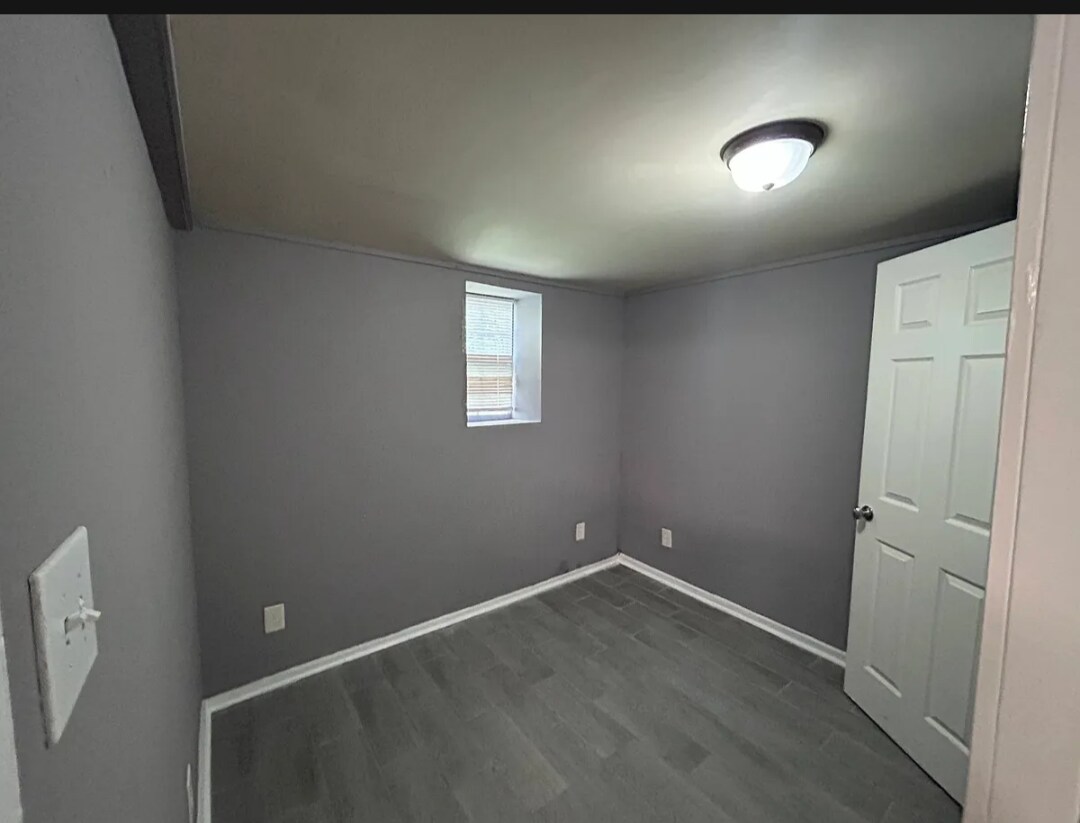 Building Photo - 1320 Brown St