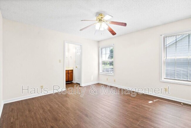 Building Photo - 3279 S Senseney Cir