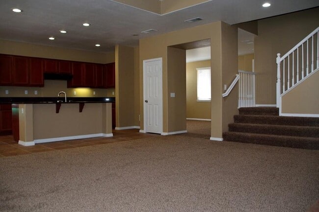 Building Photo - 7286 Canterwood Ct