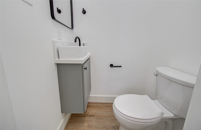 Building Photo - 4603 Edison St